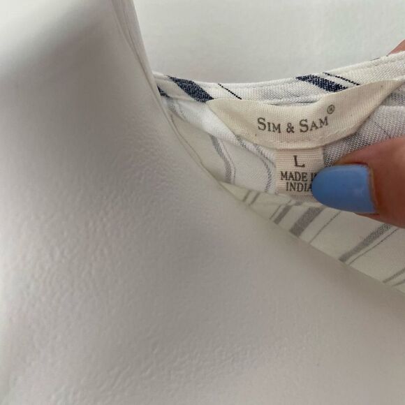 Sim & Sam stripe button front flutter top - Picture 4 of 8